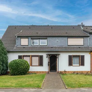 https://gemutliches-zweifamilienhaus-in-dusseldorf.dortmundhotels.net